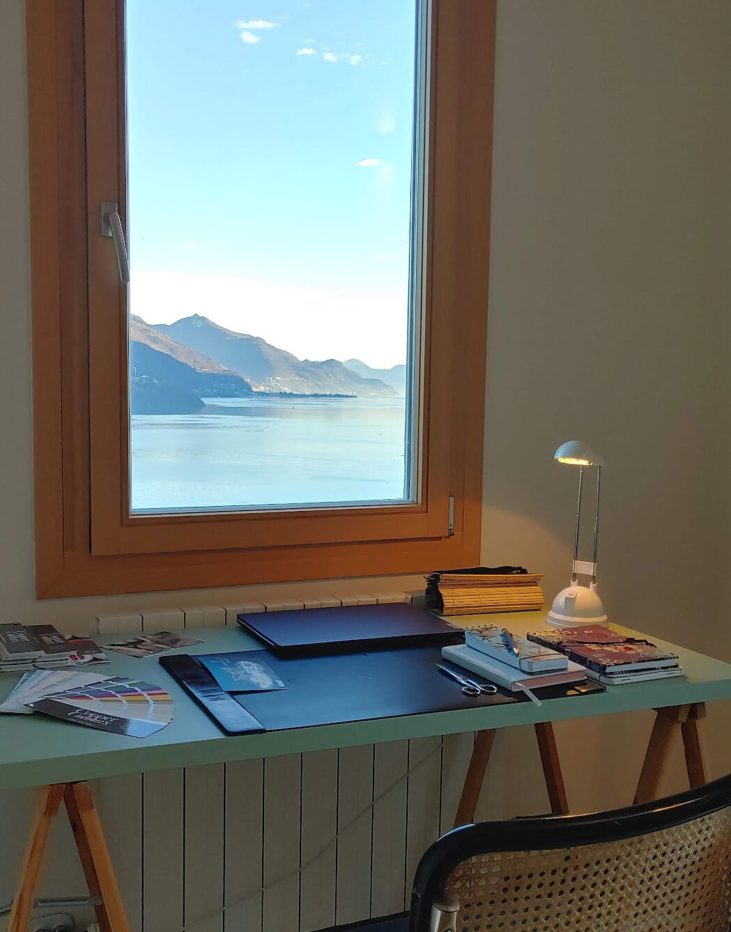working space with magnificant view to lago di como